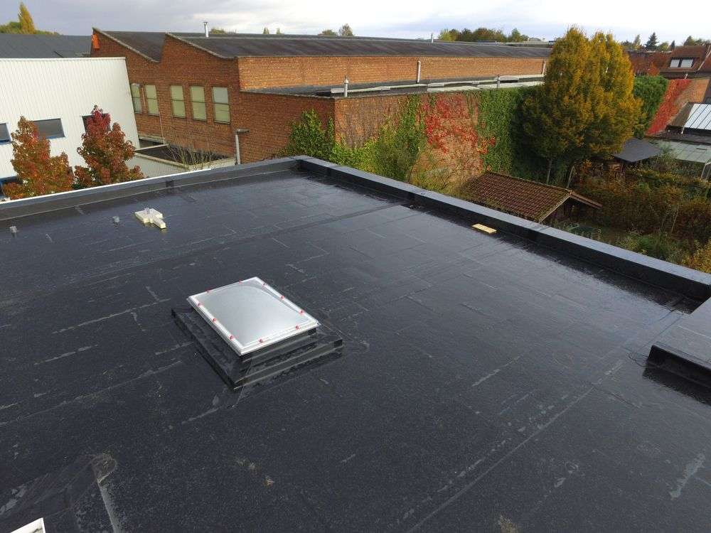 EPDM op plat dak aanbrengen in 043